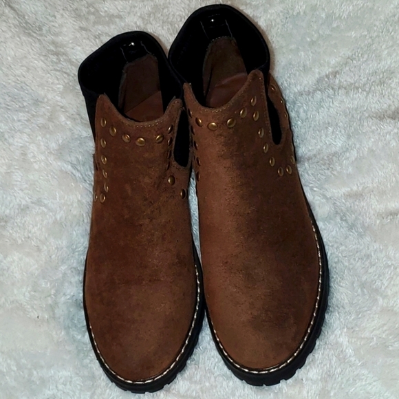 Seven7 Shoes - Seven7 Romanoff Waterproof Ankle Boot